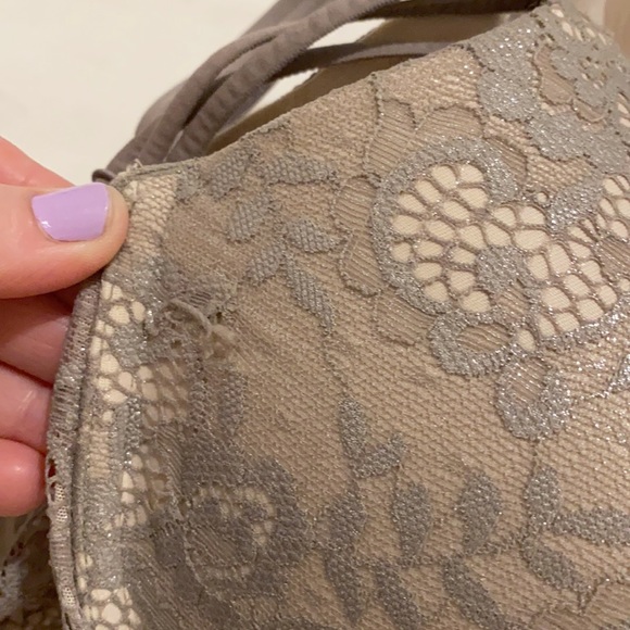 Victoria's Secret bra - Picture 6 of 6